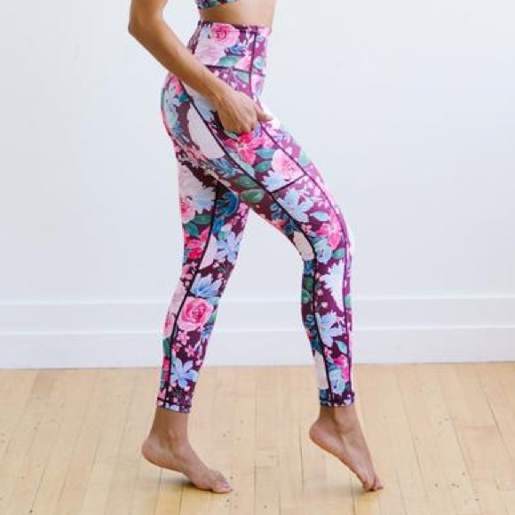 Maven Thread Matching Floral Workout Set, size S - Picture 6 of 9